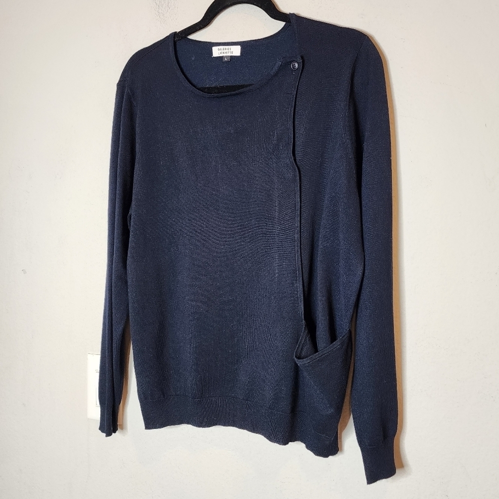 Galeries‎ Lafayette Navy Sweater. One pocket. Size large.